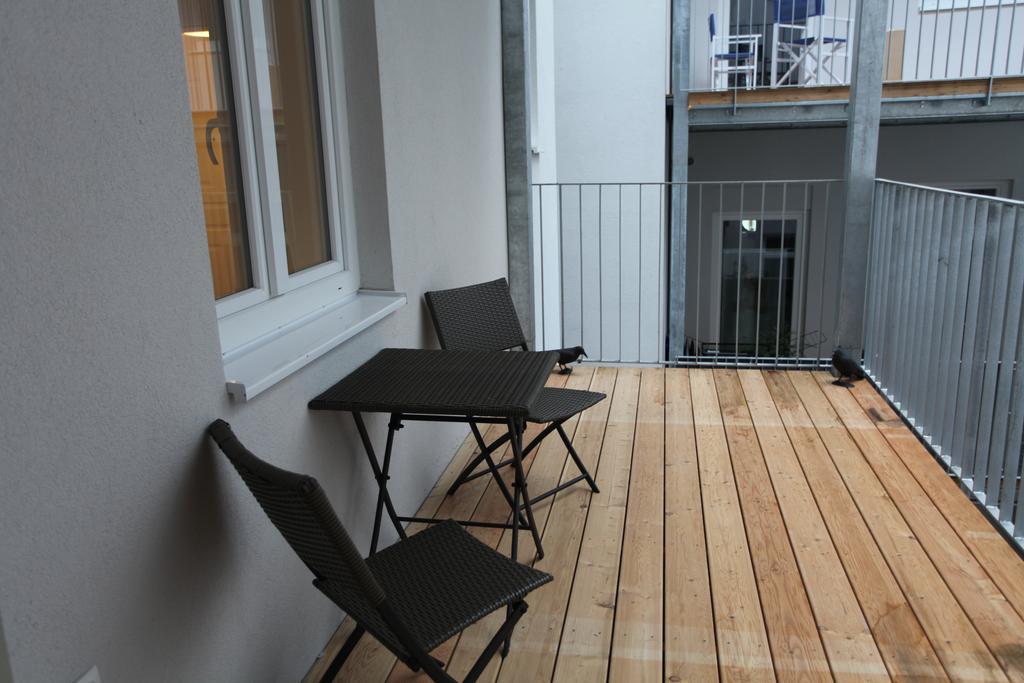 Moderne Stadtwohnung Mit Balkon Wiedeń Pokój zdjęcie