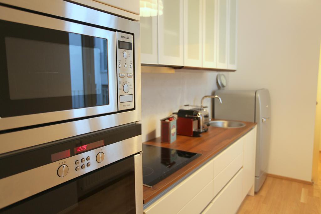 Moderne Stadtwohnung Mit Balkon Wiedeń Pokój zdjęcie